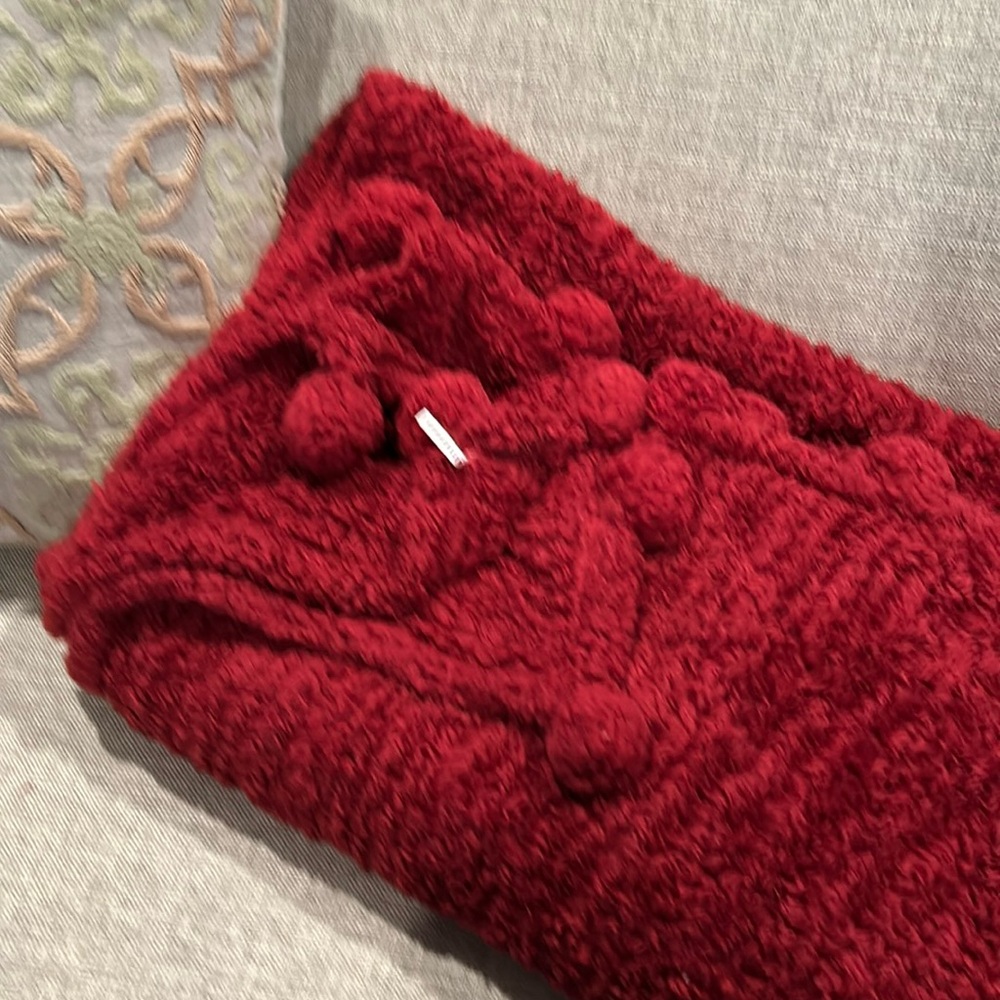 PB Pom Pom Throw & Pillow Covers